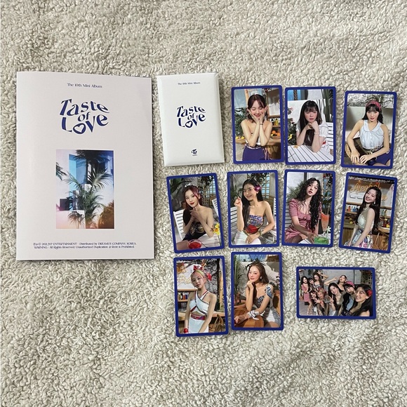 Twice 'Taste of Love' [Taste Version] Album - Picture 4 of 5